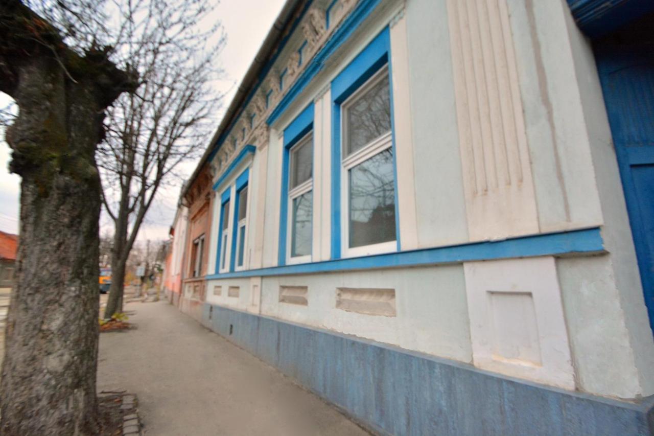 Casa Ado Aparthotel Oradea Exterior photo